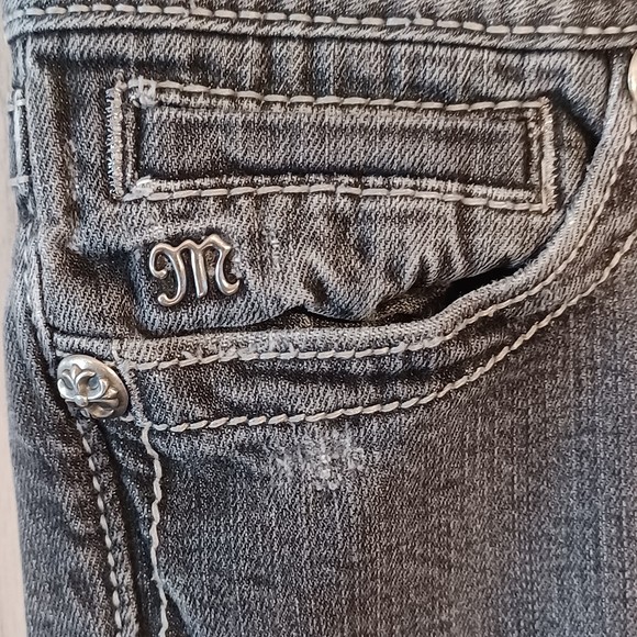 Miss Me Jeans Size 29 Faded Black Low-Rise 30Wx30L Skinny, Bedazzled, Distressed - Picture 11 of 14